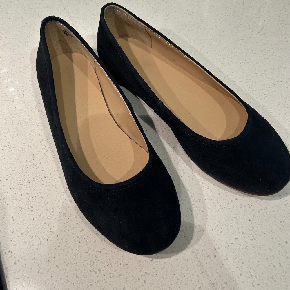 NAVY SUEDE FLATS, NEW NEVER WORN, LANDS END, SIZE 7.5 M
